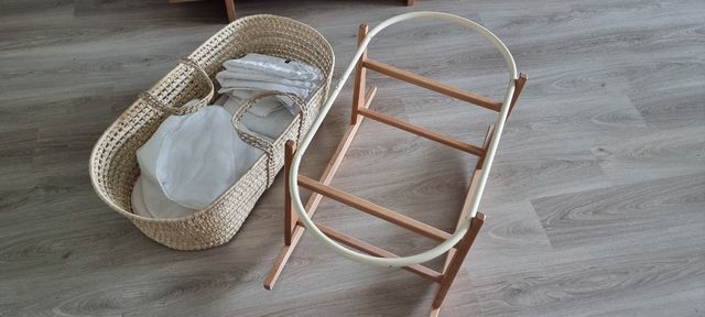 Moises minicuna Cambrass