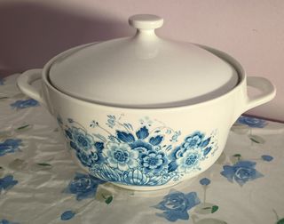 Zuppiera in porzellan made in Bulgaria