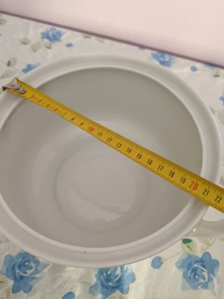 Zuppiera in porzellan made in Bulgaria