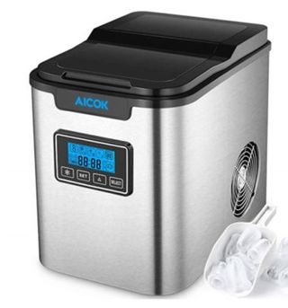 Maquina de hielo sobre encimera