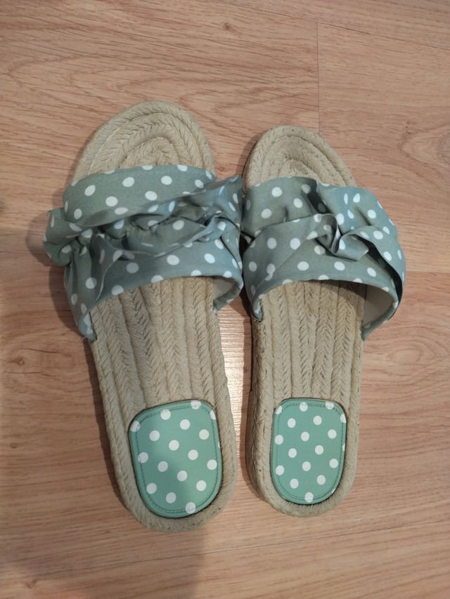 Alpargatas Sandalias a mano nuevas