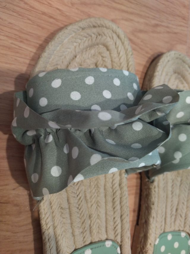 Alpargatas Sandalias a mano nuevas