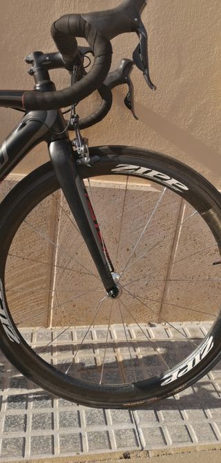 Specialized Tarmac Expert.