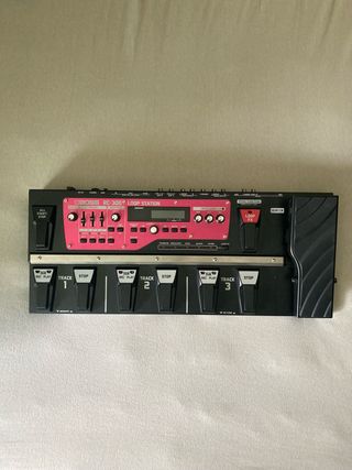 BOSS RC-300 Loop Station