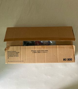 BOSS RC-300 Loop Station