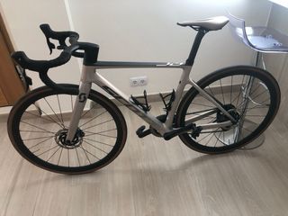 SCOTT ADDICT RC 10