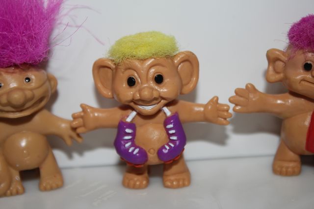 LOTTO 4 BAMBOLE A MATITA LAPIÑECO ELFI ANNI '80