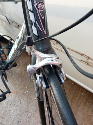 bici de carretera bh race one