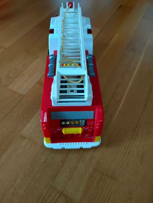 Lote camión bomberos+camión volquete Cat