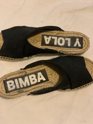 ZAPATILLAS ESPARTO BIMBA Y LOLA NEGRAS Nº 38