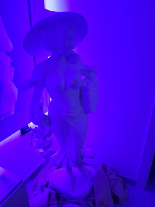 Estatua escultura figura mujer