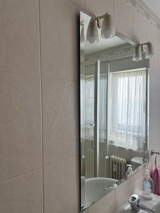 Espejo y plafones baño
