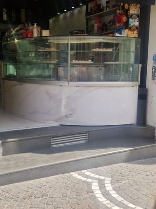 Vetrina curva calda bar