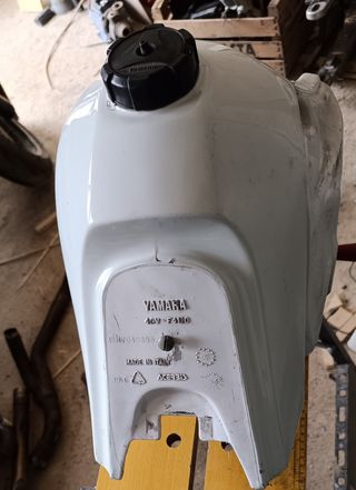 Serbatoio Yamaha tt 600
