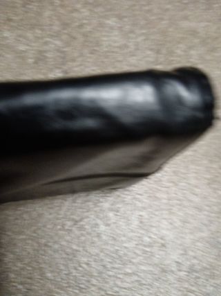 Custodia cellulare vintage in pelle nera