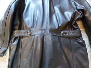 Casaco preto feminino em pele