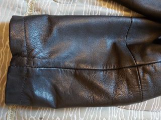 Casaco preto feminino em pele