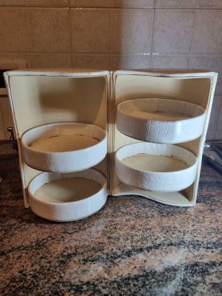 Portagioie per bambina.