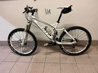 Bicicleta doble MTB