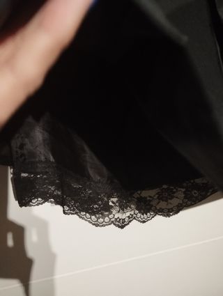 Minifalda negra de tablas