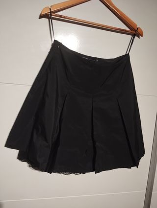 Minifalda negra de tablas