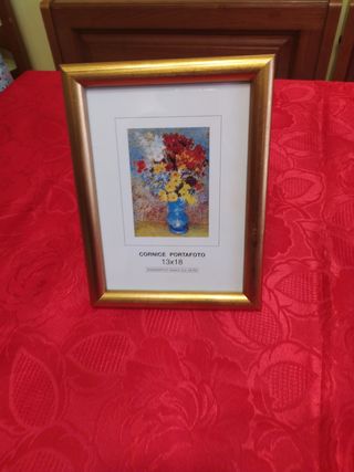 Porta foto in legno. cadauno.