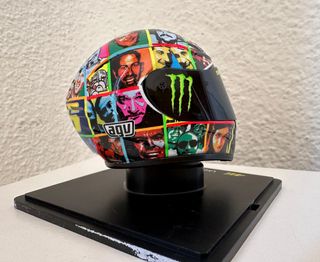 Casco Valentino Rossi