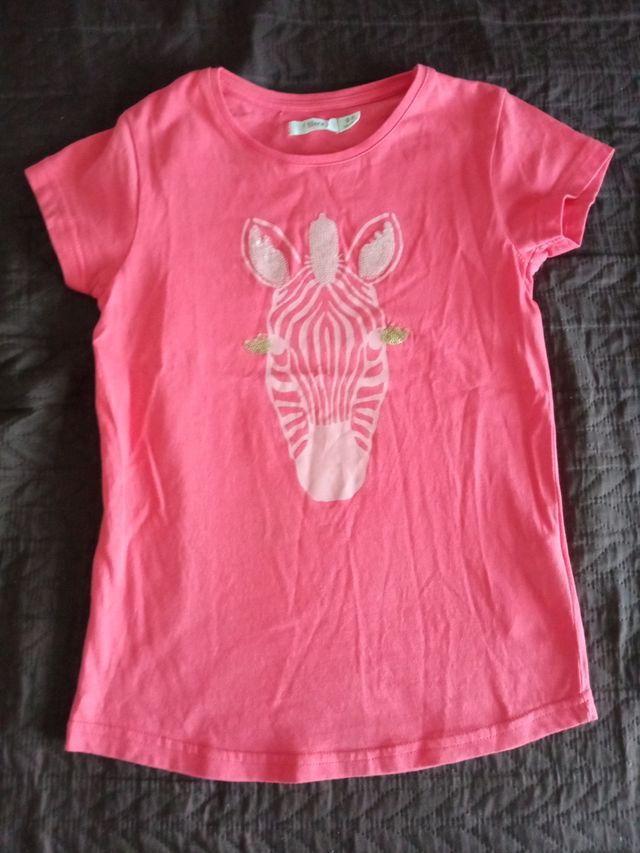 Lote Camisetas 4 und verano niña 7/10