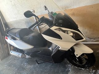 Moto KYMCO SUPER DINK