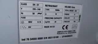 congelador vertical Indesit Modelo 1500 ufan 300