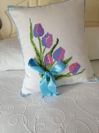 Cojín punto de cruz