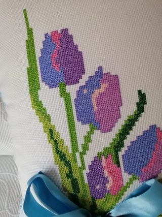 Cojín punto de cruz