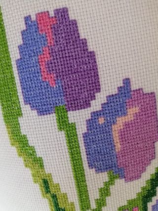 Cojín punto de cruz