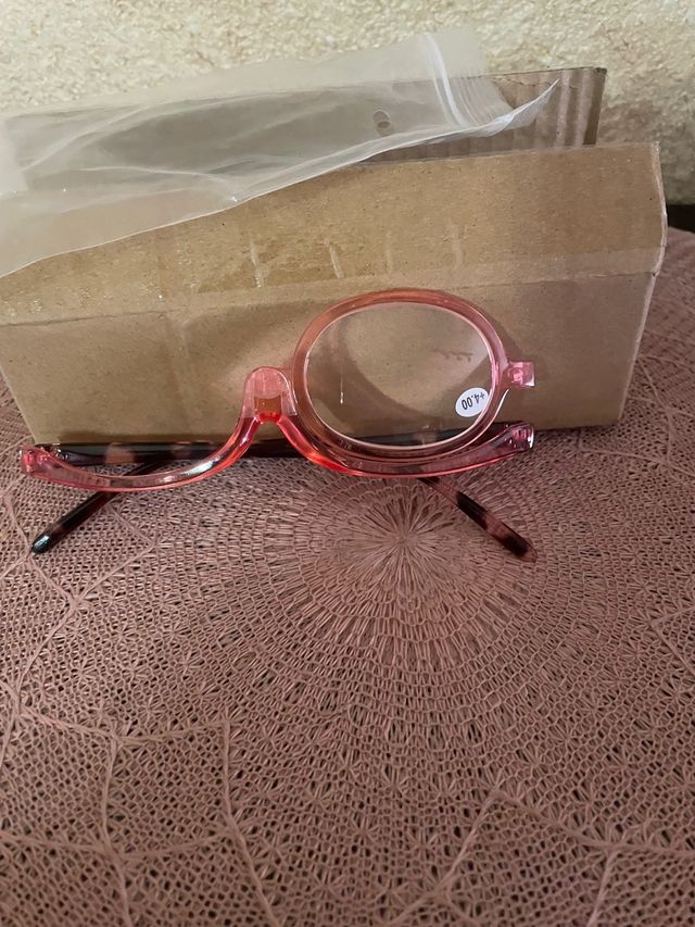 Gafas lupa maquillaje