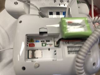 TELEFONO FISSO CON SIM GSM-COLORE BIANCO