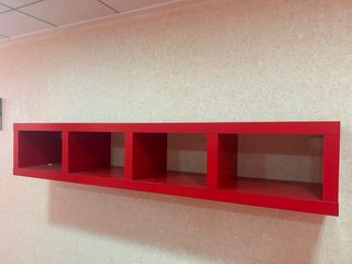 Due. Scaffali da magazzino.