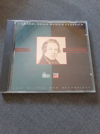 85 cd di musica classica.