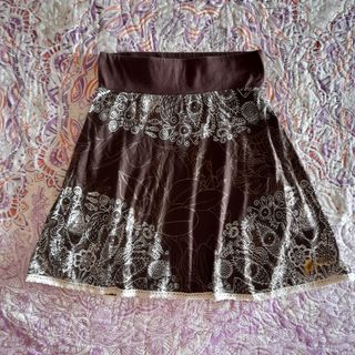 Falda primavera-verano Desigual 38-40. 👌