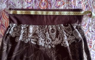 Falda primavera-verano Desigual 38-40. 👌