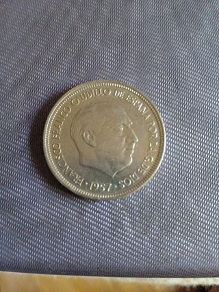 Moneda 5 pesetas año 1957