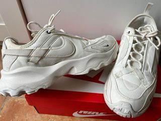 Zapatillas nike W TC7900 Sail n.41 EUR a estrenar