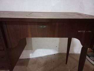 Tavolo per macchina da cucito