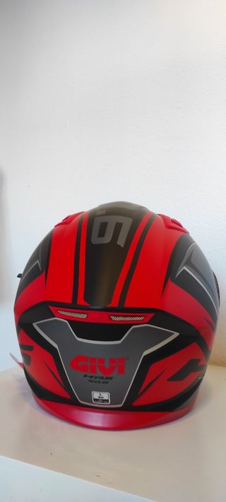 Casco givi  sin estrenar