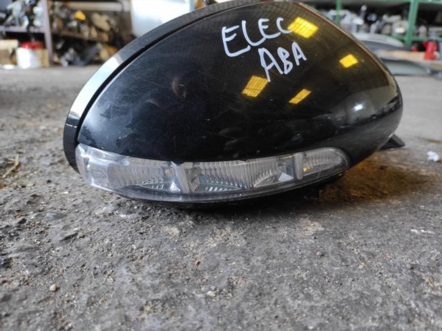 Retrovisor derecho Mercedes Benz CLS coupe ( y_782