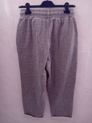 Pantalón Zara