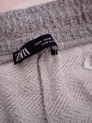 Pantalón Zara