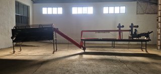 Maquinaría agrícola para ajos.