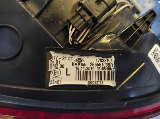 Piloto trasero izquierdo 265551035R Renault y_286