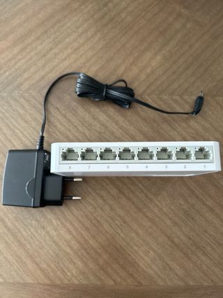 Tp-link TL-SF1008D