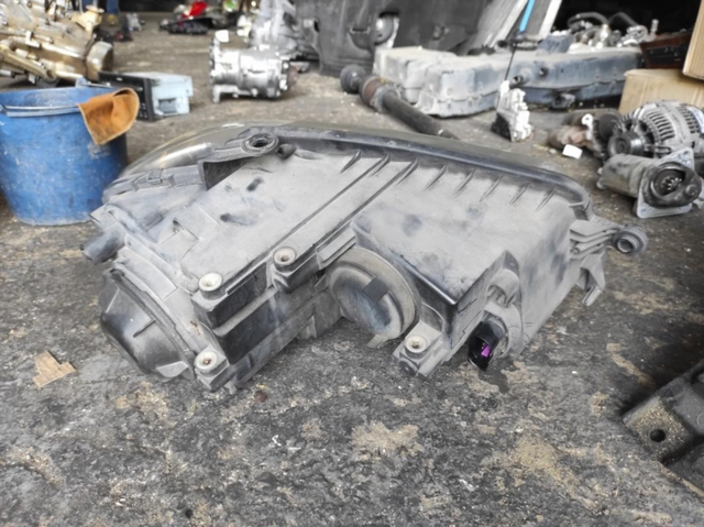 Faro izquierdo 1T1941005B Volkswagen Touran y_446